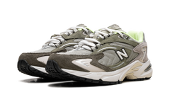 725v1 "Olivine Dark Moss" ML725UE