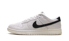 Dunk Low SE WMNS "Team Red" HQ3502 100