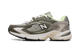 725v1 "Olivine Dark Moss" ML725UE