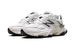 9060 "White/Grey" U9060JRB
