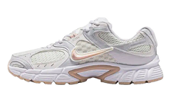 V5 RNR WMNS "Summit White / Silt Red" HQ7901 110