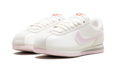 Cortez WMNS "Valentine's Day - 2025" HV6012 161