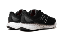 Fresh Foam Evoz V2 "Black / White" MEVOZLK2
