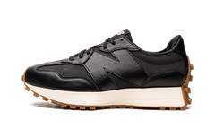 327 WMNS "Black / Gum" WS327LB