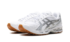 Gel-Kayano 14 "A.P.C. White Pure Silver" 1203A727 100