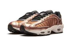AIR MAX TAILIND 4 WMNS "Metallic Red Bronze" CT1184 900