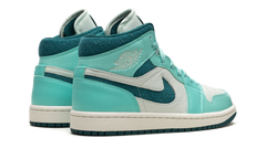 AIR JORDAN 1 MID SE WMNS "Bleached Turquoise" DZ3745 300