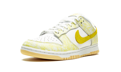 DUNK LOW WMNS "Yellow Strike" DM9467 700