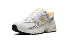 530 "White Vibrant Apricot Silver Metallic" MR530PUT