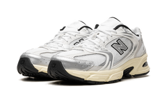 530 "White / Silver" MR530TA