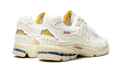 2002R "Protection Pack - Sea Salt" M2002RDC
