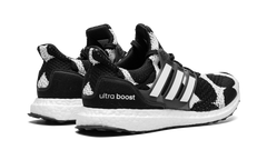 ULTRA BOOST DNA WMNS "Marimekko" GZ8686