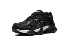 9060 "Shoe Palace - Black/Silver" U9060PNR