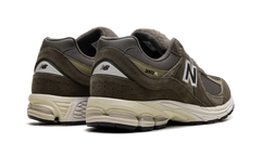 2002R "Zalando Exclusive Olive" M2002RZD