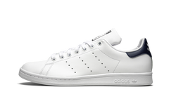 STAN SMITH WMNS "White / Navy" S81020