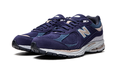 2002R "Night Tide" M2002RWC