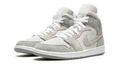 AIR JORDAN 1 MID SE WMNS "Grey Fleece" DO7139 002