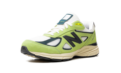 990V4 "Teddy Santis" U990NB4