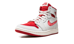 AIR JORDAN 1 ZOOM CMFT 2 High WMNS "Valentine's Day" DV1304 106