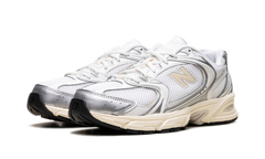 530 "Silver Metallic / Linen" U530ESB