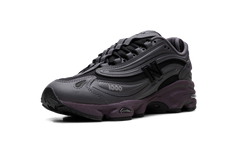 1000 "Magnet Plum Brown" M1000EB