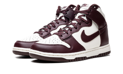 DUNK HIGH WMNS "Burgundy Crush" DD1869 601