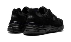 992 "Triple Black" M992EA