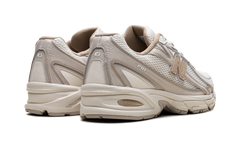 740v2 "Incense Angora" U740IN2