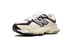 9060 "Emerging Brown" U9060FLP