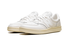 T500 "White Off White" CT500WL