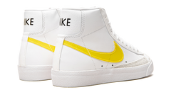 BLAZER MID 77 ESSENTIAL WMNS "Translucent Yellow Swoosh" DJ3050 101