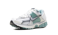 Air Zoom Vomero 5 WMNS "Cannon" HF1877 101