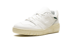550 "Sea Salt Nightwatch Green" BB550PWT
