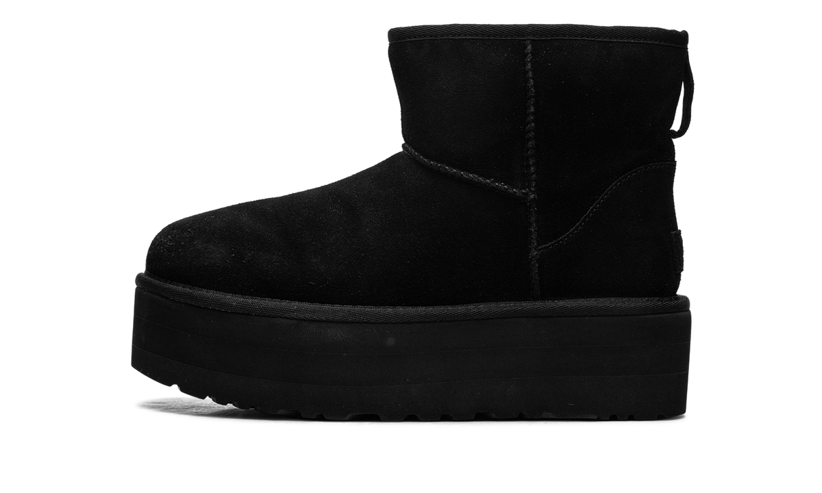 Classic Mini Platform Boot WMNS "Black" 1134991 BLK
