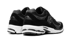 2002R "Black / Gunmetal" M2002RBK