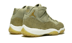 AIR JORDAN 11 RETRO WMNS "Neutral Olive" AR0715 200