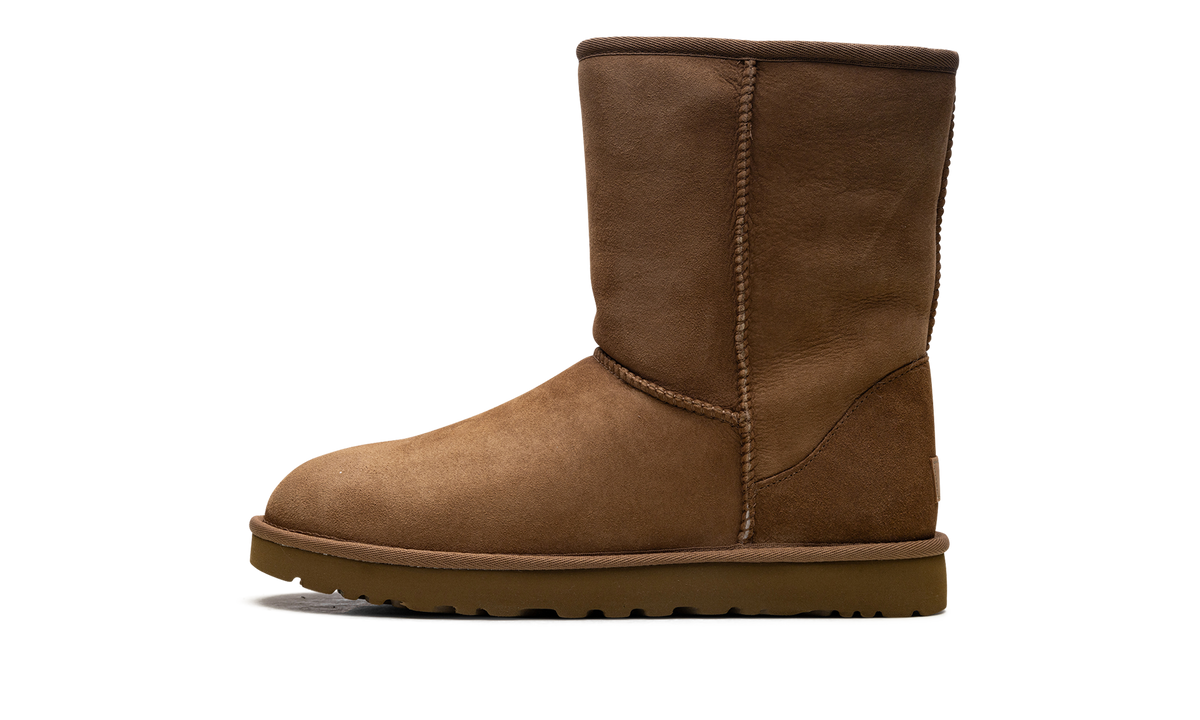 Classic Short II Boot WMNS "Chestnut" 1016223 CHE