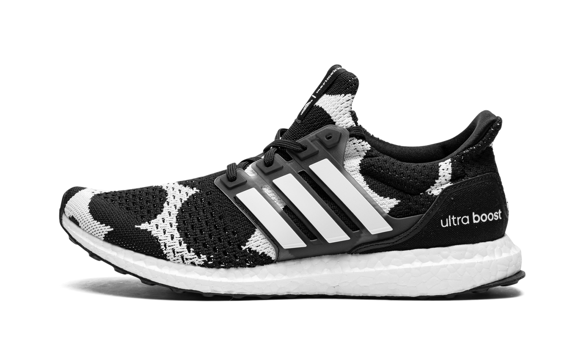 ULTRA BOOST DNA WMNS "Marimekko" GZ8686