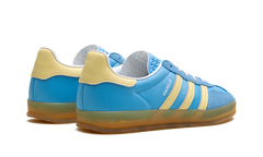 Gazelle Indoor WMNS "Semi Blue Burst Almost Yellow" IE2960