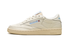 Club C 85 WMNS "Chalk Alabaster" GX3687