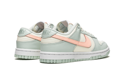 DUNK LOW WMNS "Barely Green" DD1503 104