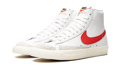 BLAZER MID '77 VNTG WMNS "Habanero Red" CZ1055 101