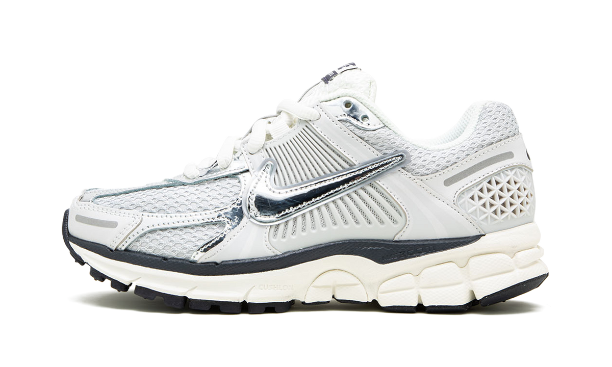 VOMERO 5 MNS WMNS "Photon Dust" FD0884 025
