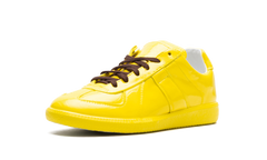 Low Top Sneaker WMNS "Yellow" S58WS0109 P4487 T3041