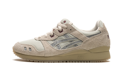 Pleasures x Gel Lyte III OG "Cream" 1201A677 100