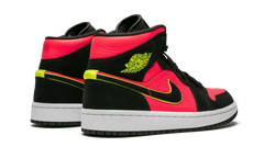 AIR JORDAN 1 MID WMNS "Hot Punch / Volt" BQ6472 006