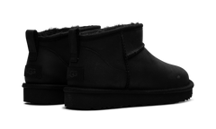 Classic Ultra Mini Leather WMNS "Black" 1174210 BLK