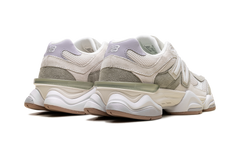 9060 "Garter Snake / Pearl Grey" U9060AUC