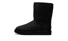 Classic Short II Boot WMNS "Black" 1016223 BLK