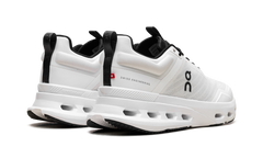 On Cloudnova X WMNS "White Black" 3WE30410462